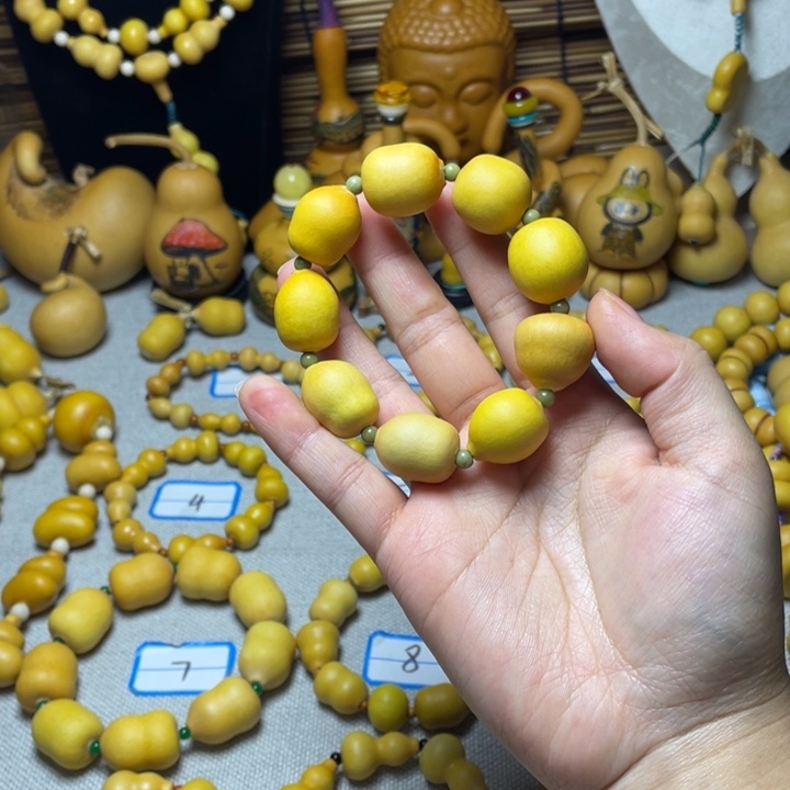 ****大叶紫檀（黑酸枝木类）