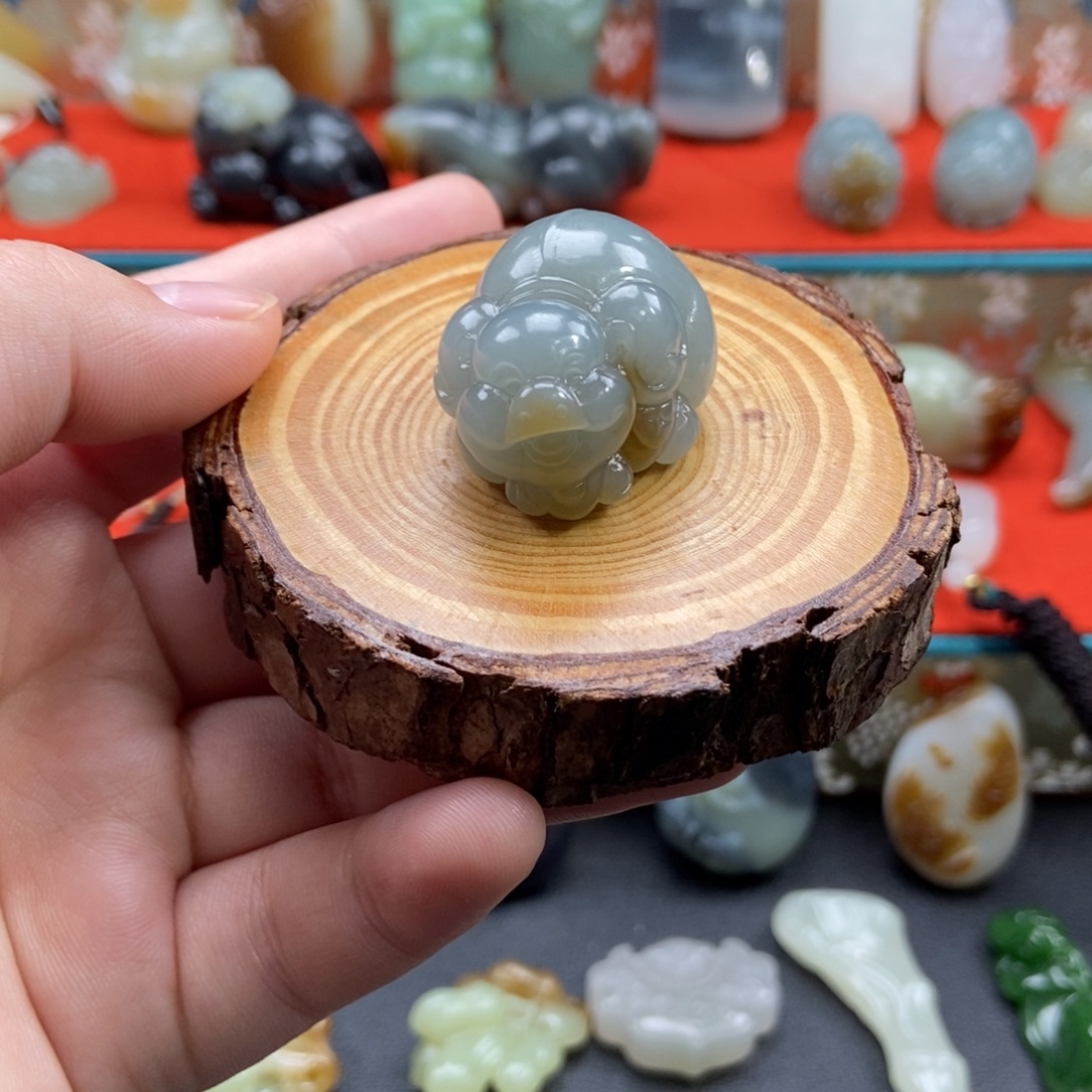 和田玉未镶嵌吊坠(不含链)