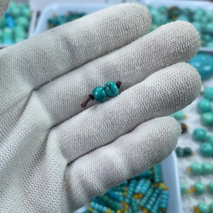 南红玛瑙未镶嵌手链