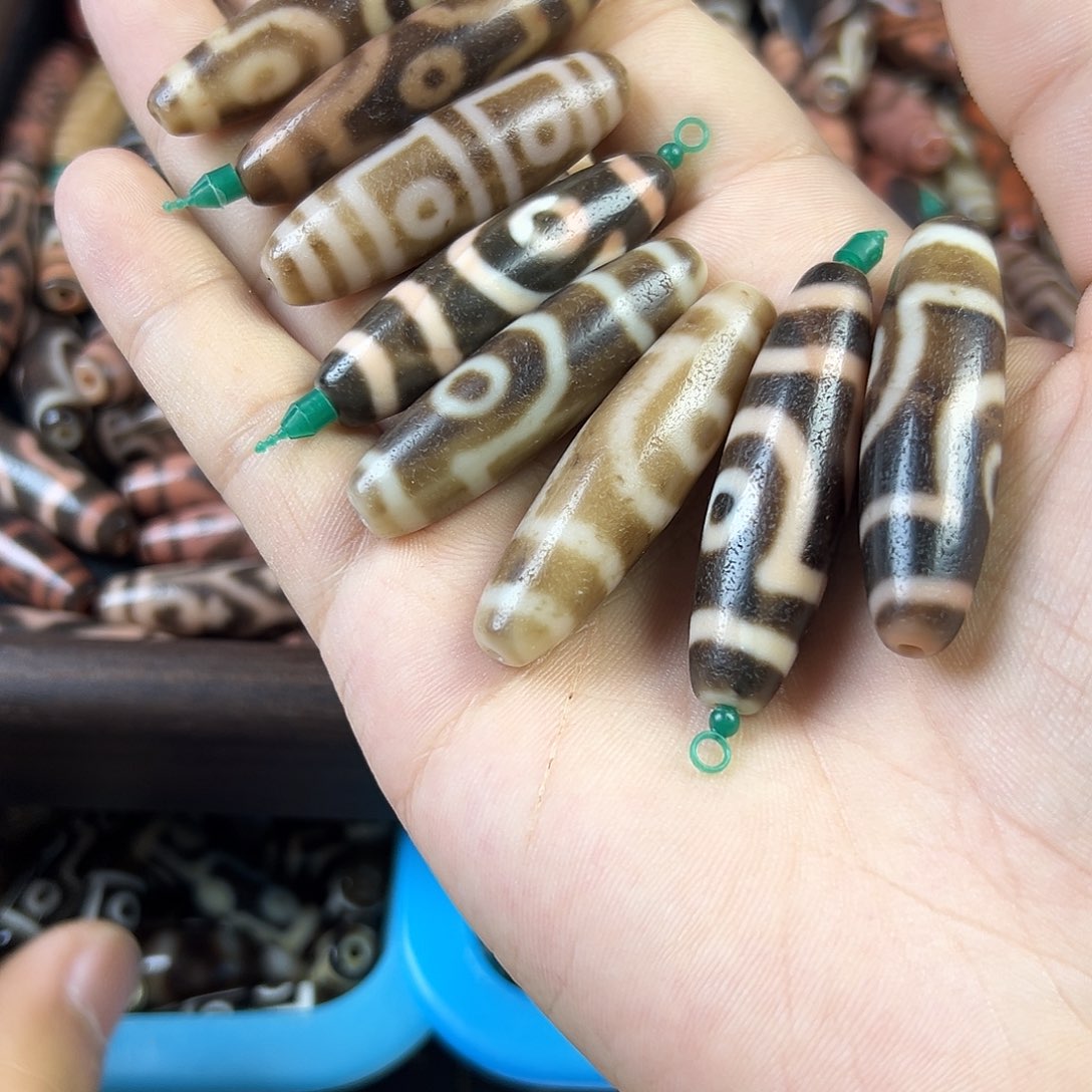 顶***名玛瑙/玉髓未镶嵌颈饰