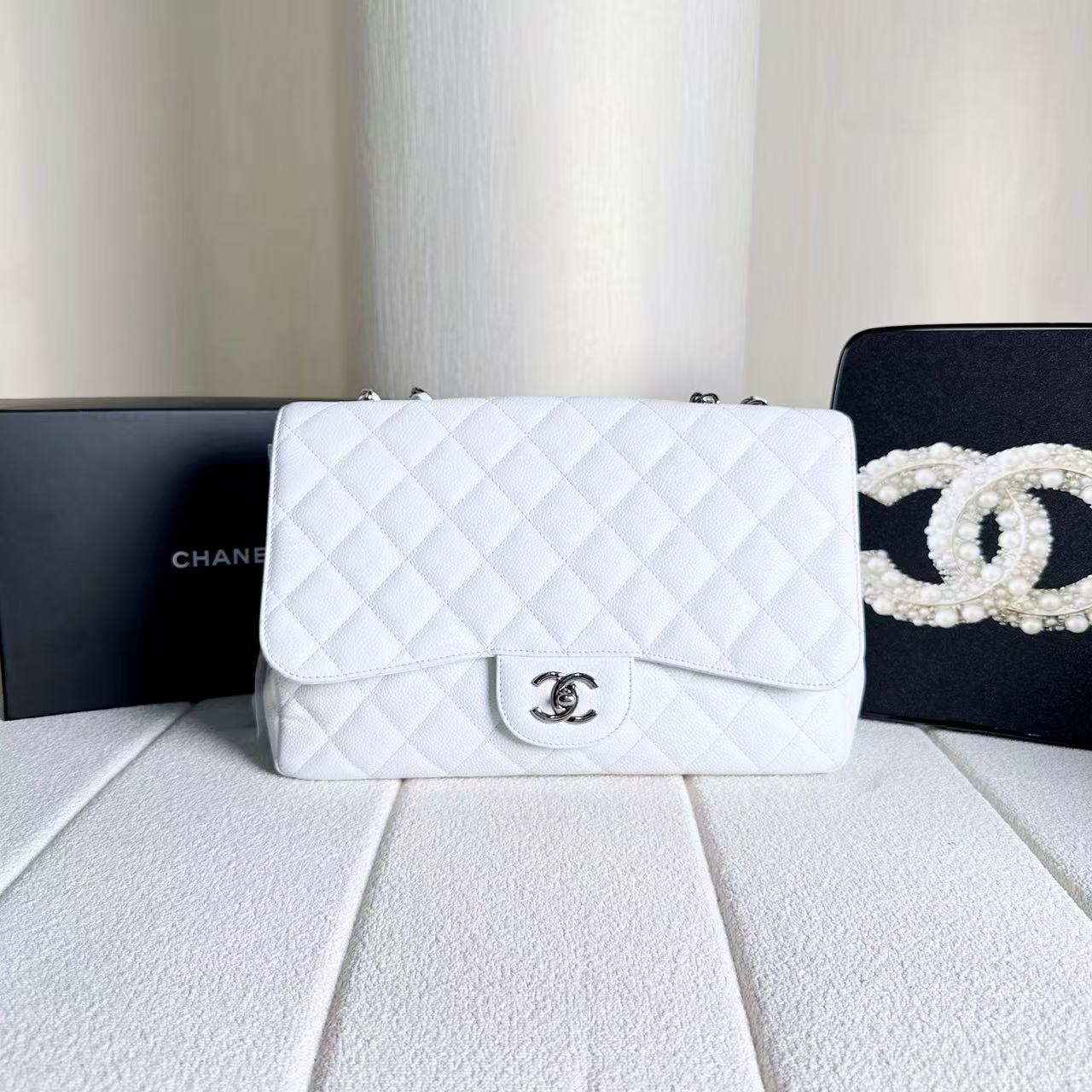 99新 Chanel/香奈儿 香奈儿 白色银扣 jumbo  30705329          