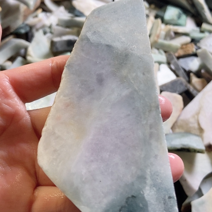 翡翠颈饰未镶嵌天然翡翠