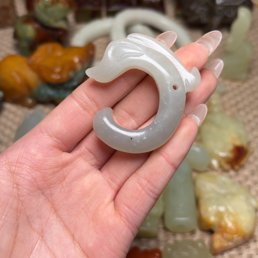 白玉菩提吊坠白玉菩提——白玉菩提