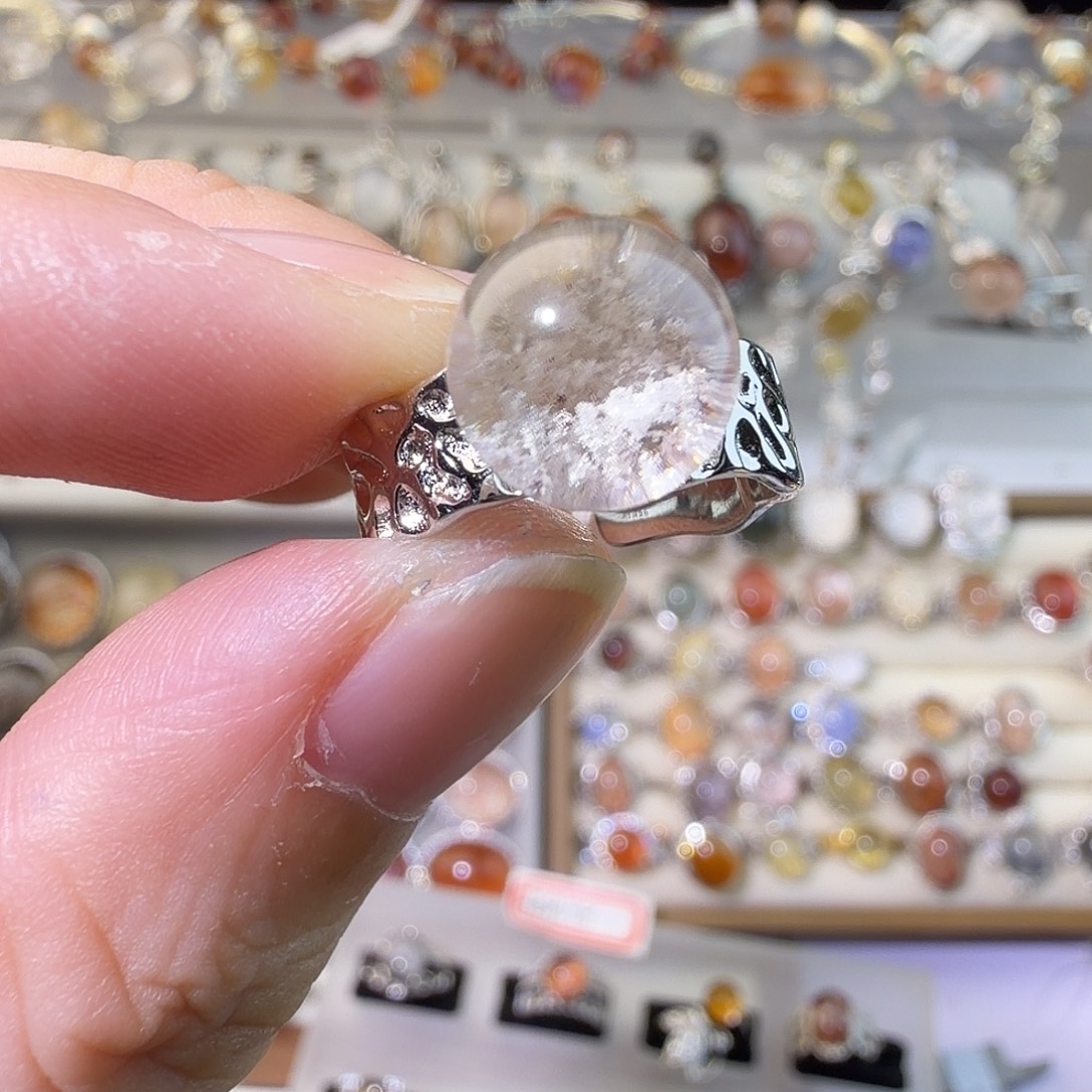 s***丽水晶戒指银S925镶嵌