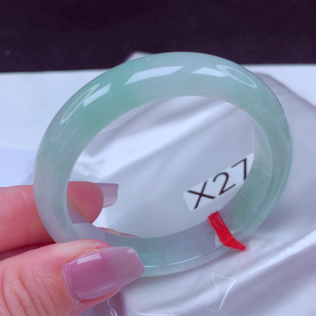 翡翠未镶嵌手镯手镯