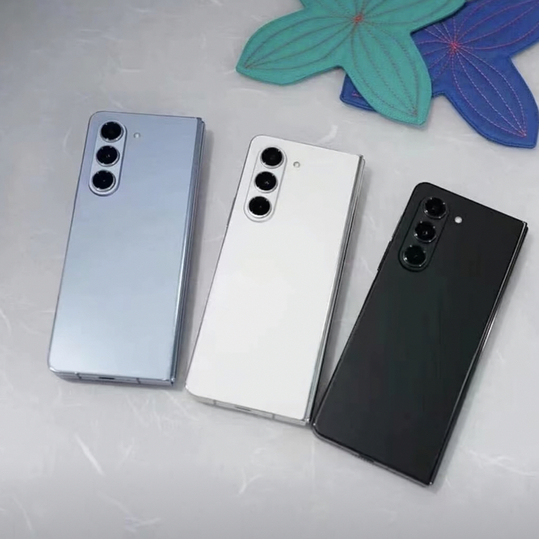 99新 Samsung/三星 三星zfold5超闭合折叠5G大折叠屏二手手机99新