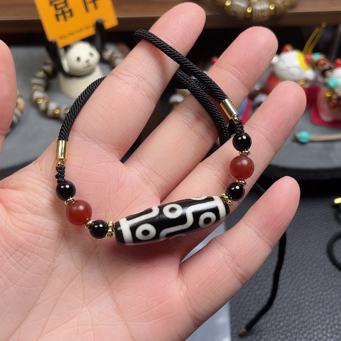 不***哥玛瑙/玉髓未镶嵌颈饰