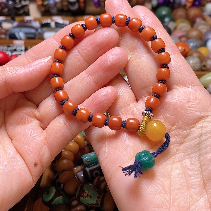 玛瑙/玉髓手串未镶嵌晨