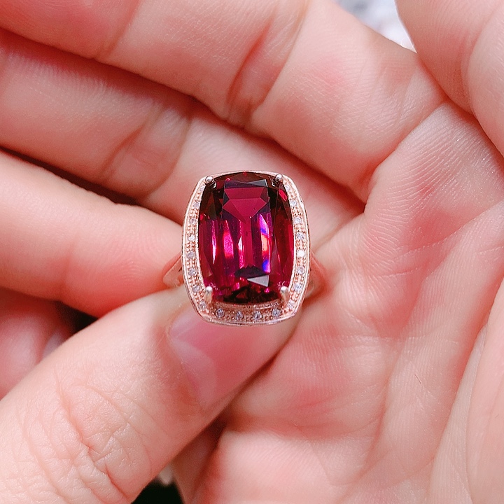 石榴石戒指银S925镶嵌10✖️14.4