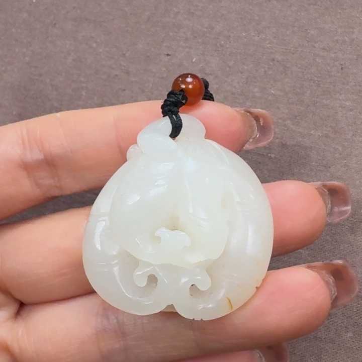 未镶嵌和田玉挂件