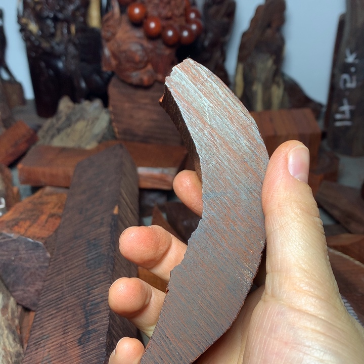 檀香紫檀（小叶紫檀）未***%