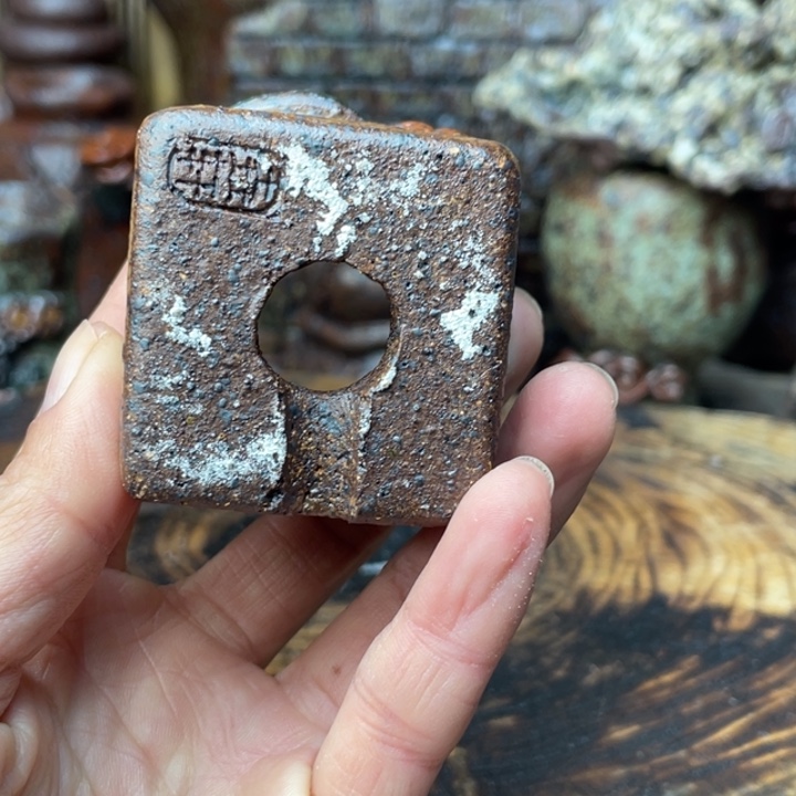 小***讴陶瓷制品不退不换