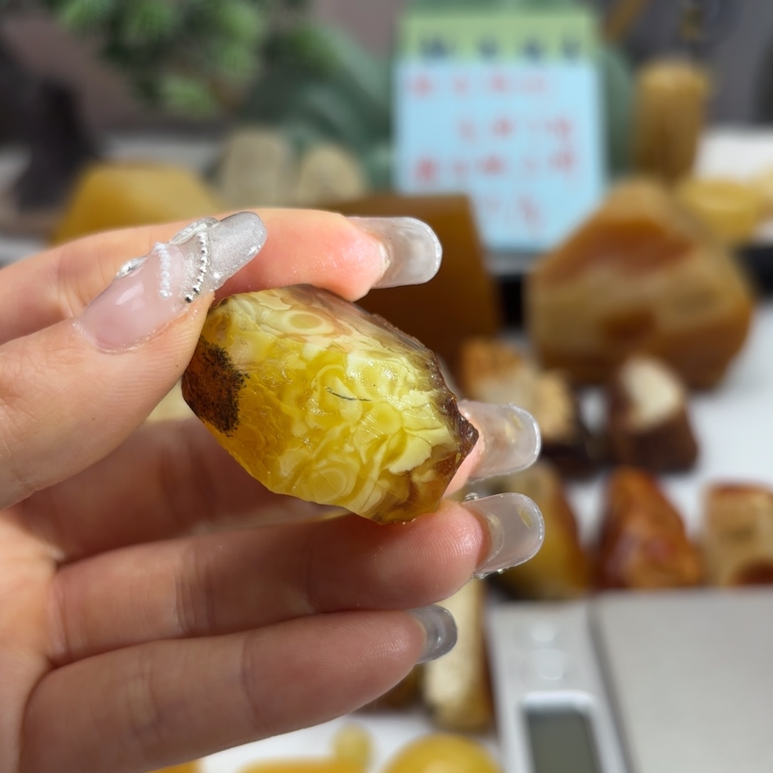定制琥珀未镶嵌琥珀