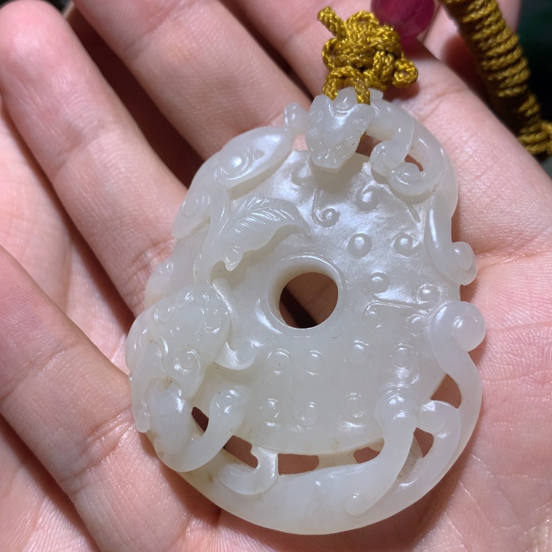 和田玉（糖玉）挂件未镶嵌我****在