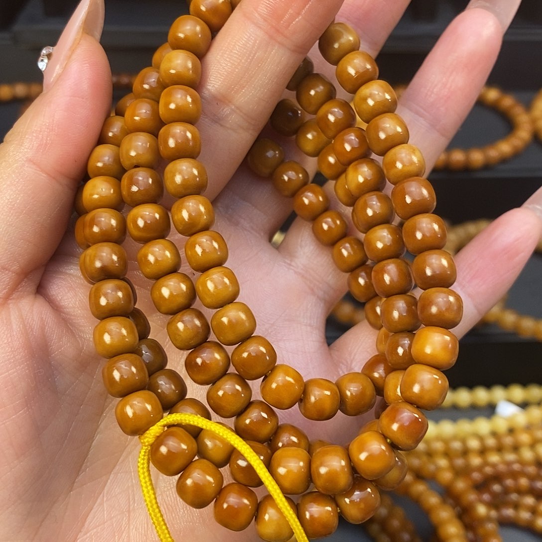 龙眼菩提手串龙脊菩提老型珠红料脖挂卡7➕