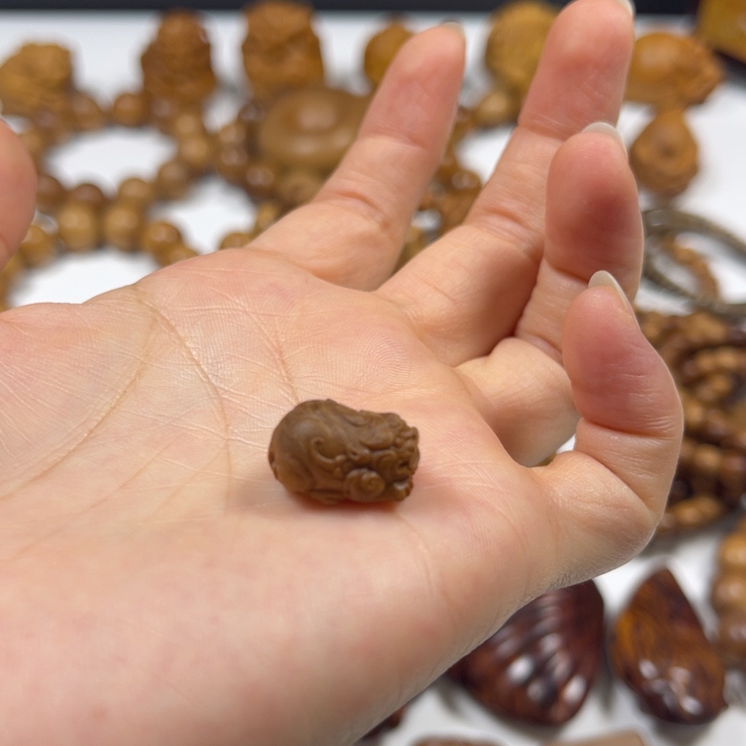 檀香木吊坠貔貅配饰珠