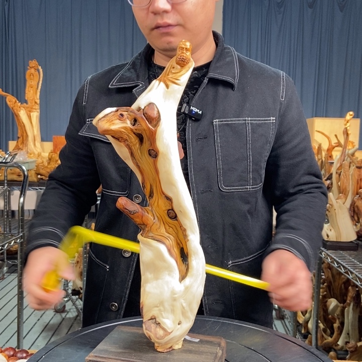 柏木（崖柏）随型摆件