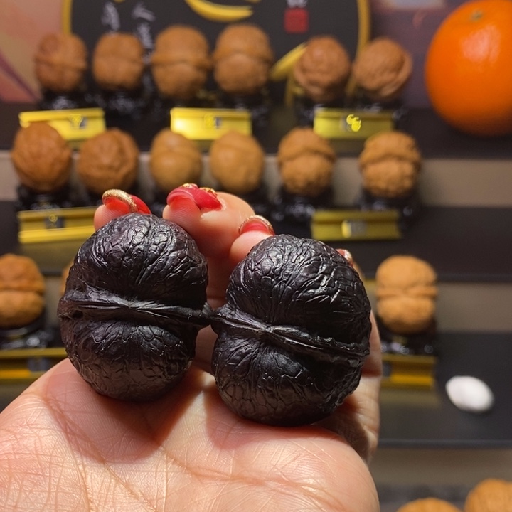 文玩核桃把件峭壁元宝37尺