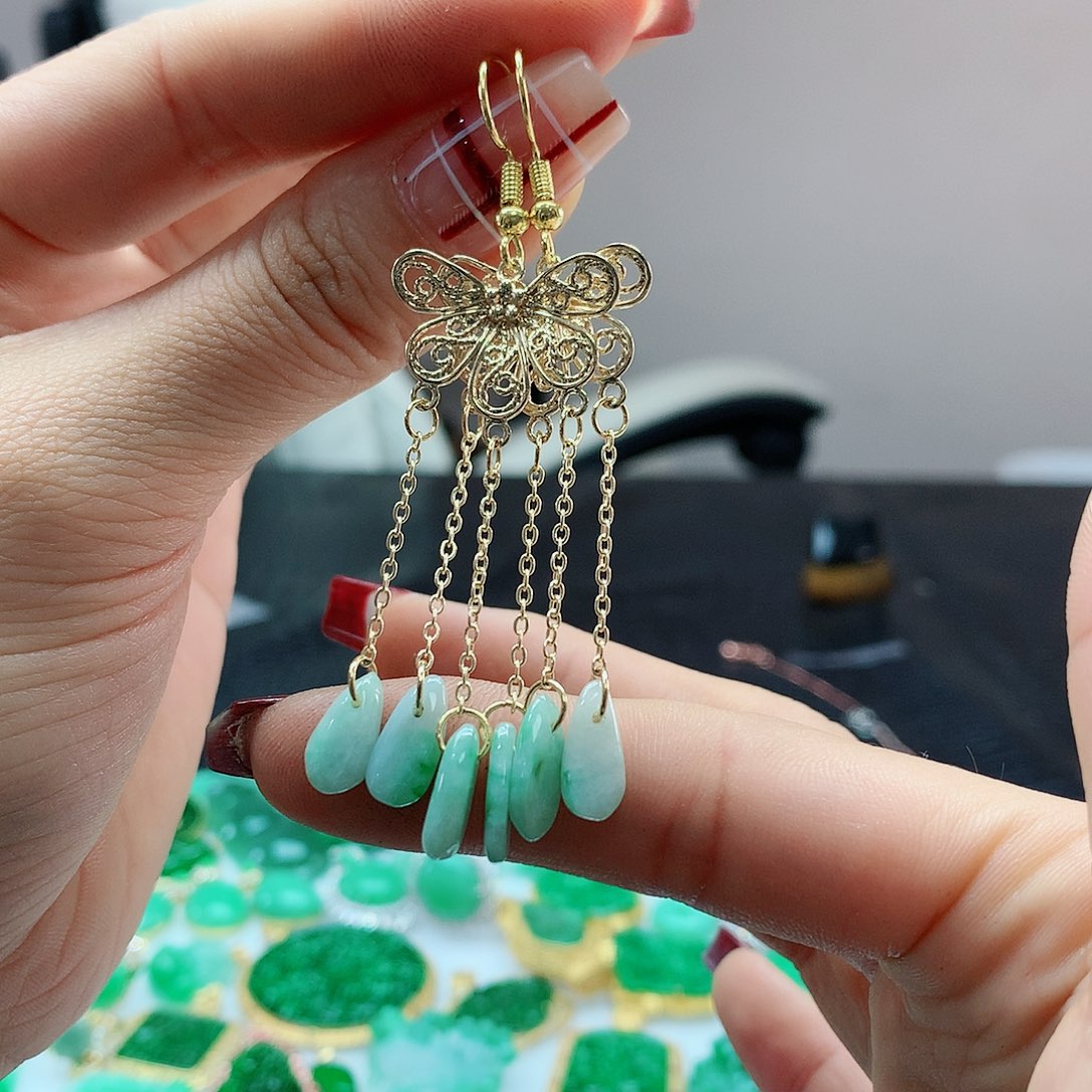 【闪购商品】翡翠耳饰未镶嵌，