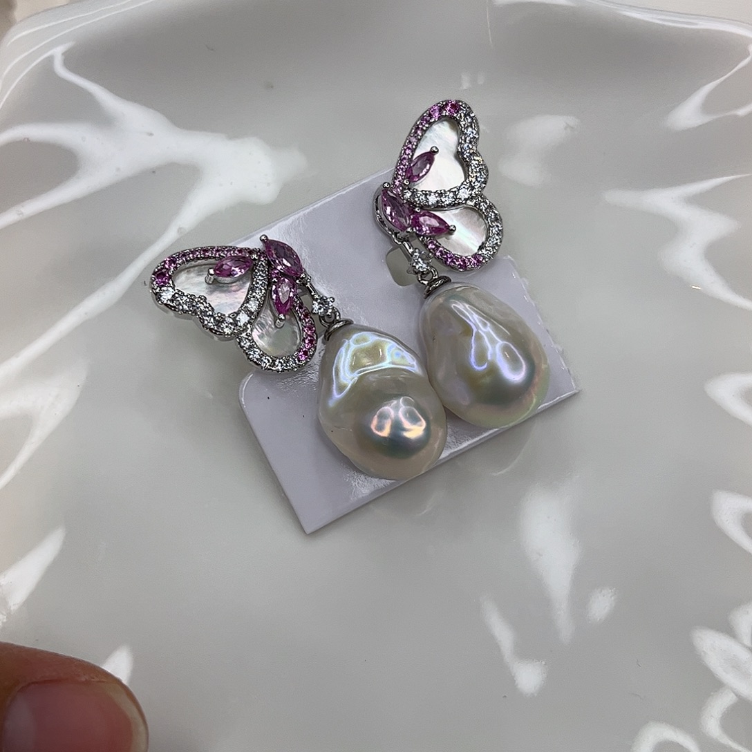 淡水珍珠耳饰合金