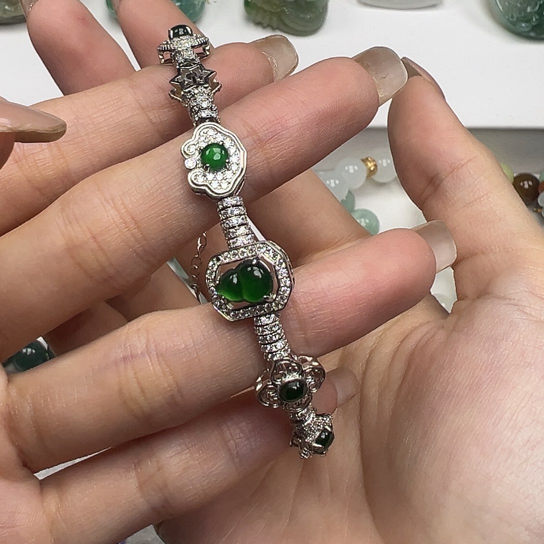 翡翠未镶嵌颈饰翡翠自选