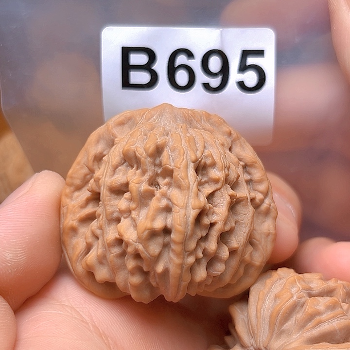 文玩核桃吊坠44四座楼