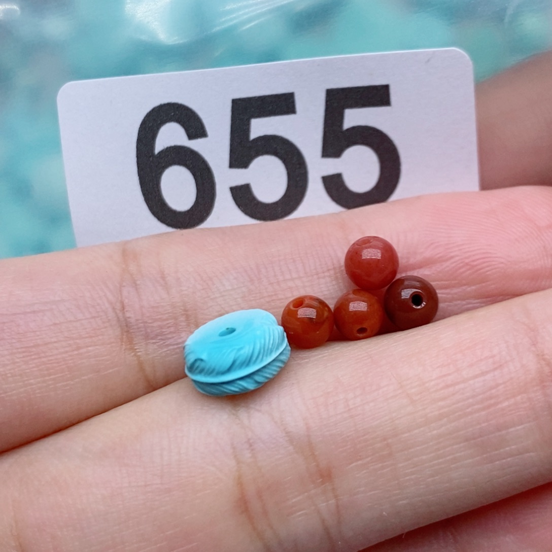 南红玛瑙未镶嵌珠宝奇石