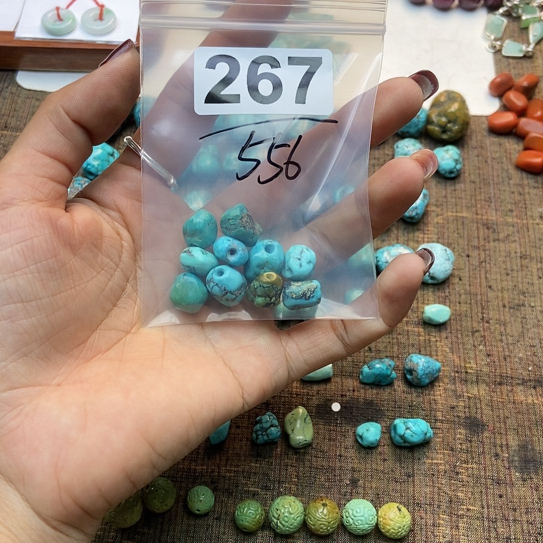 【闪购商品】翡翠挂件未镶嵌咖*屋配件