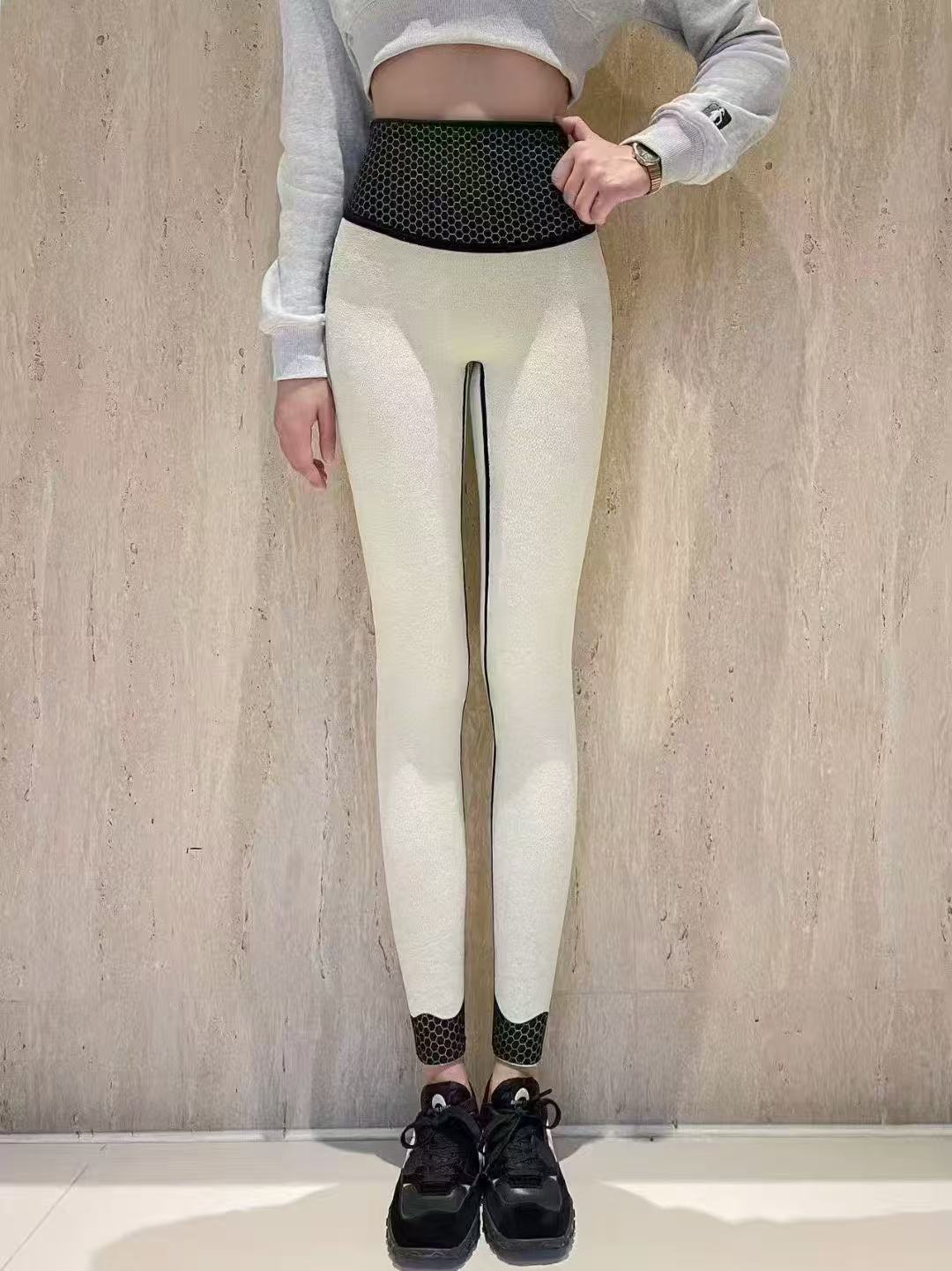 女加厚黑金提臀芭比裤