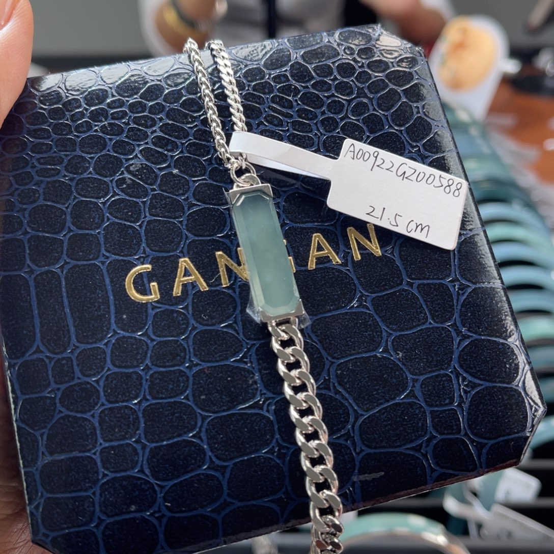 翡翠未镶嵌手镯手链21.5