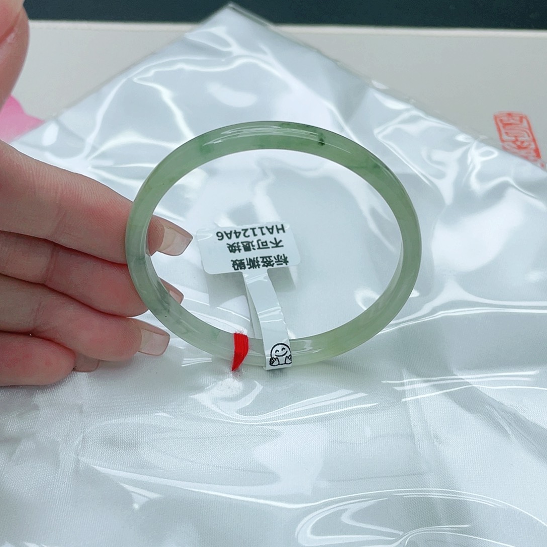 翡翠手镯未镶嵌?****?正53.5