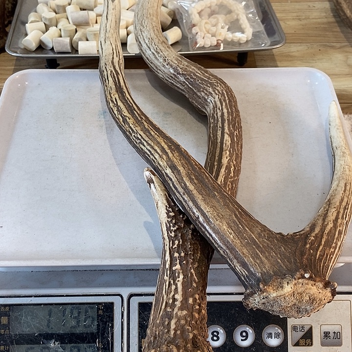 菜***羊大叶紫檀（黑酸枝木类）