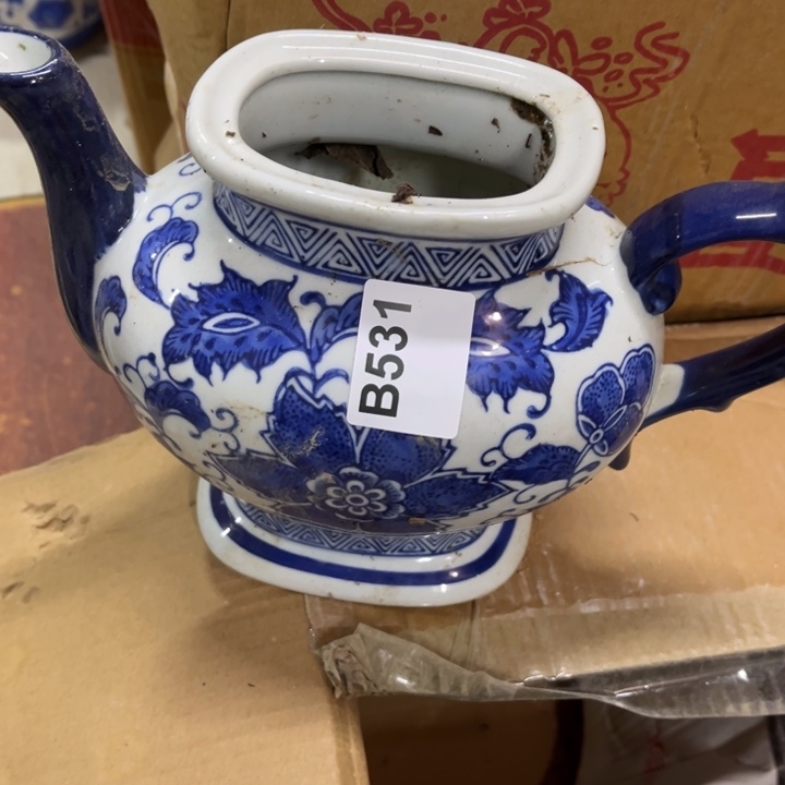 百***灵陶瓷制品瑕疵处理