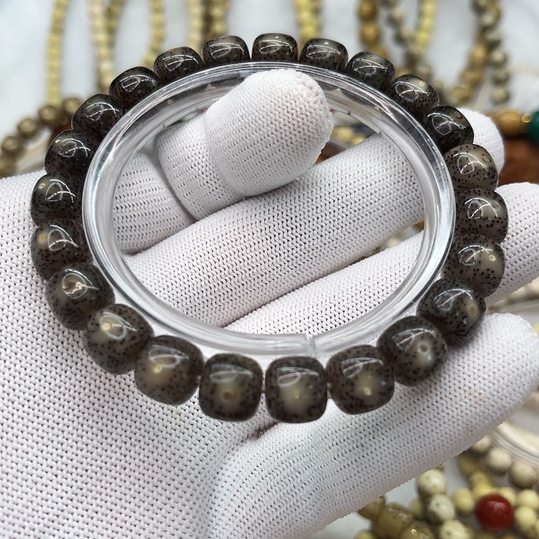 吊坠星月菩提黑冰双留白