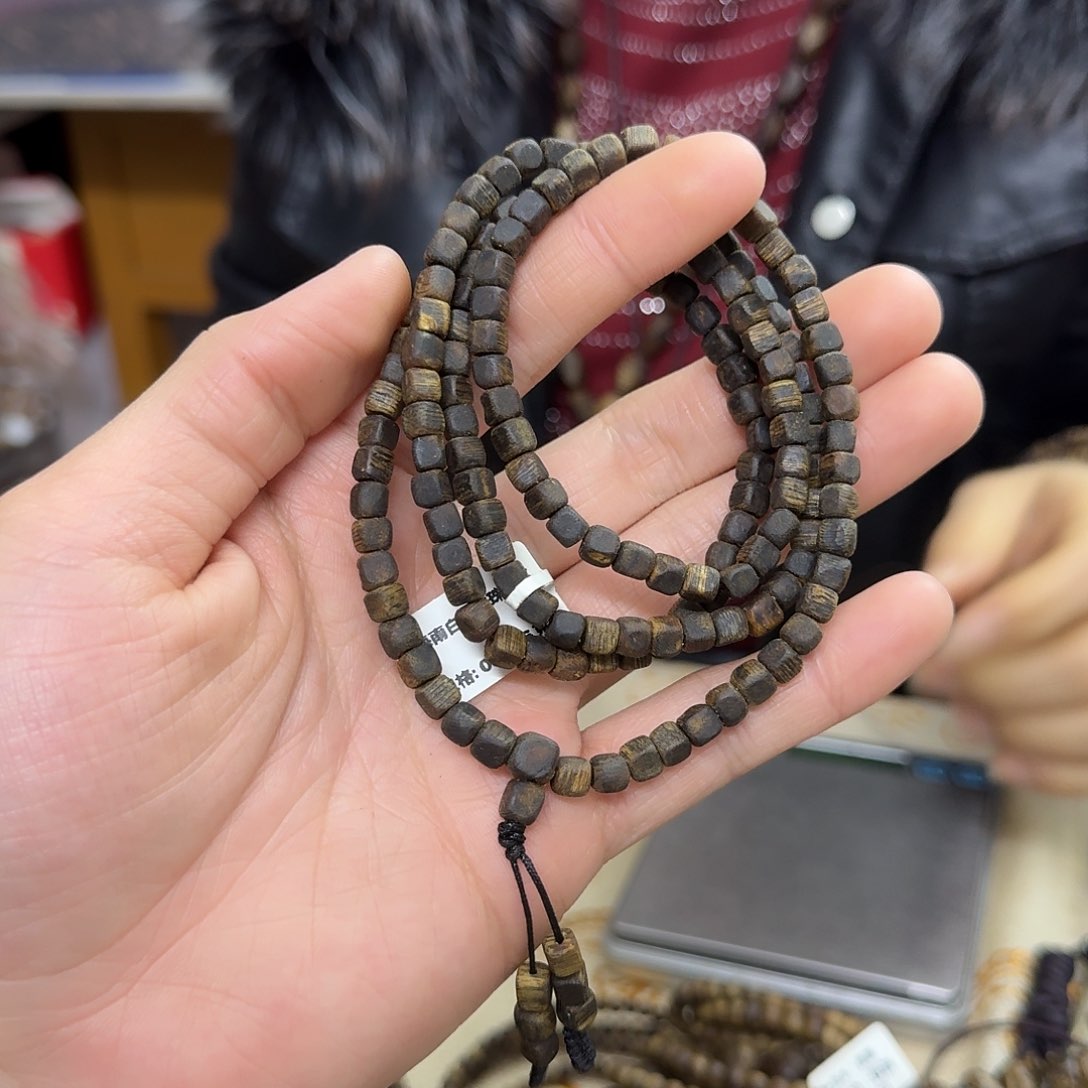 沉香木手串白棋沉水方珠多圈 0.5-16 克多样性发一