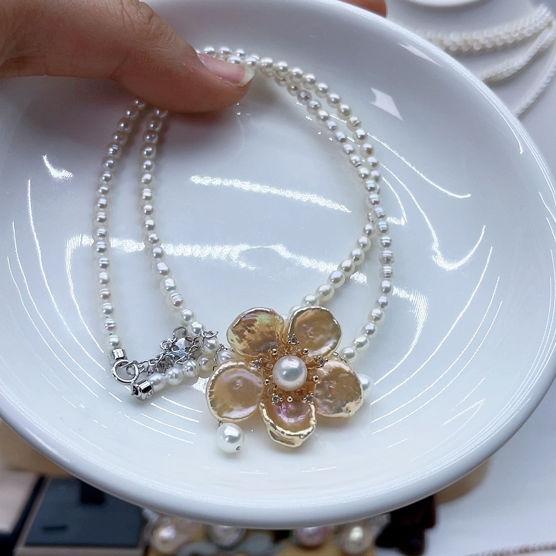 颈饰银S925镶嵌淡水珍珠柏*