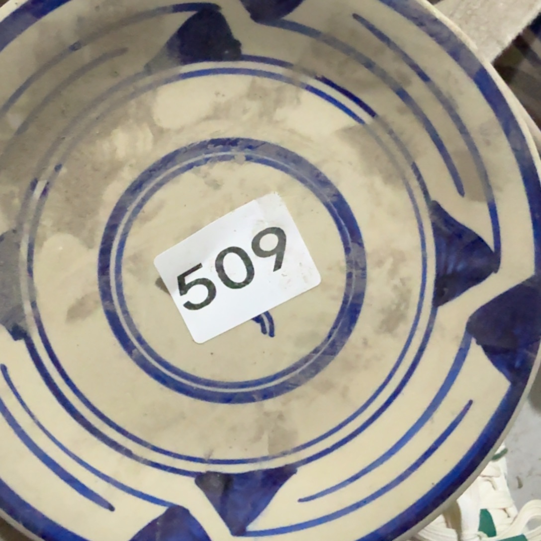 小****茶盏他不喜欢他我不会管他们任何