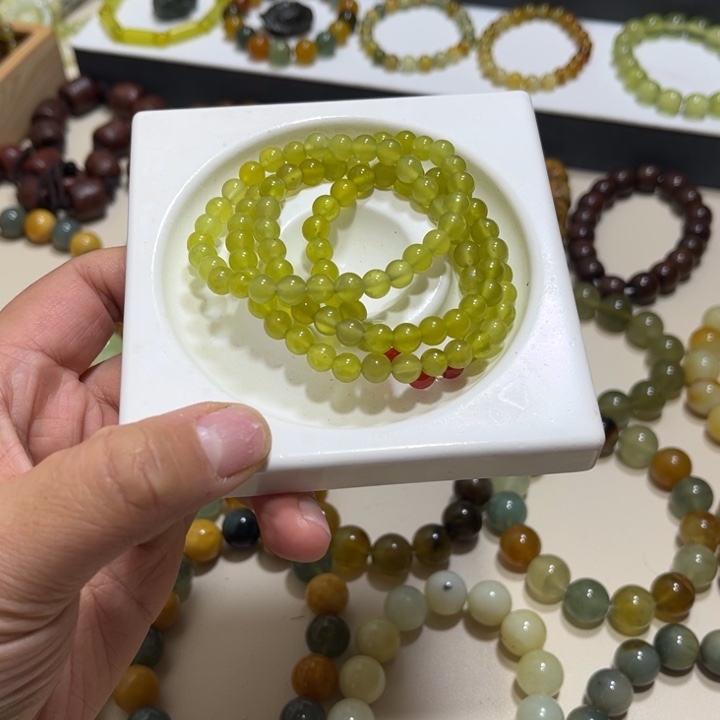 蛇纹石玉未镶嵌手链卡6