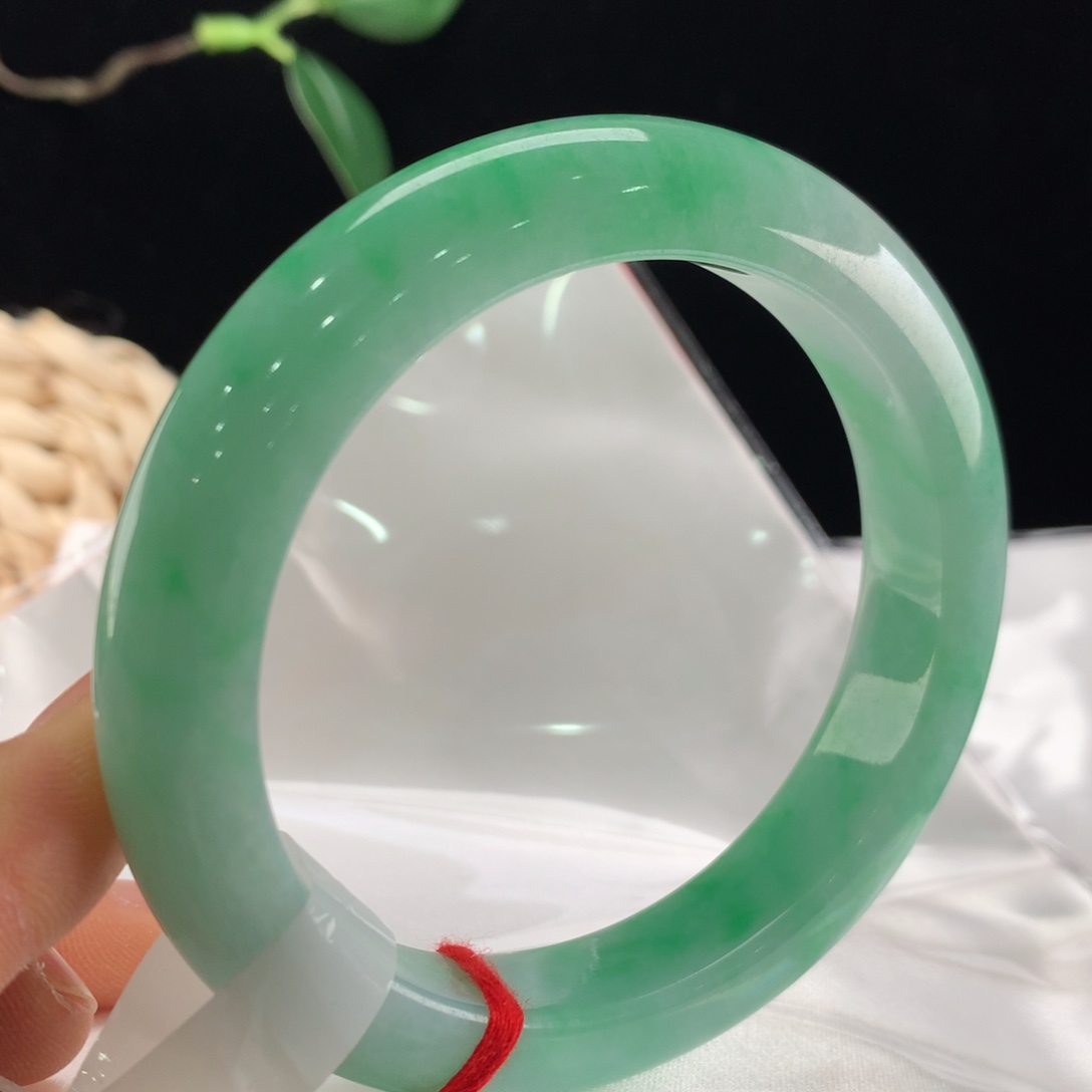 翡翠手镯未镶嵌111-2868