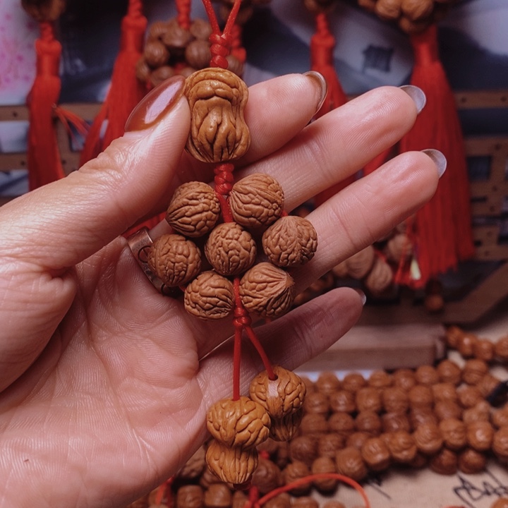 桃核吊坠龙纹桃枭