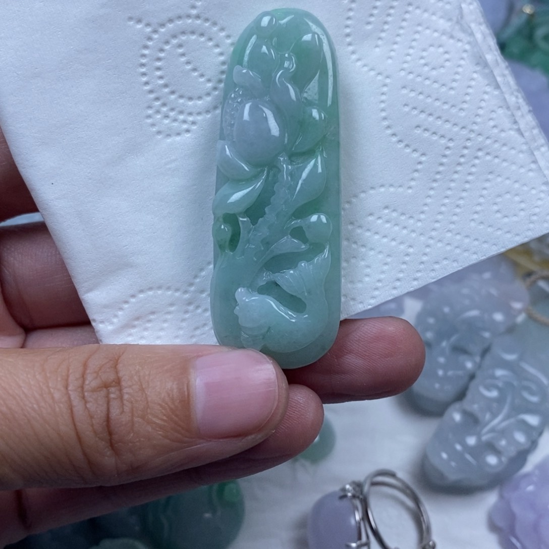 颈饰未镶嵌翡翠翡翠