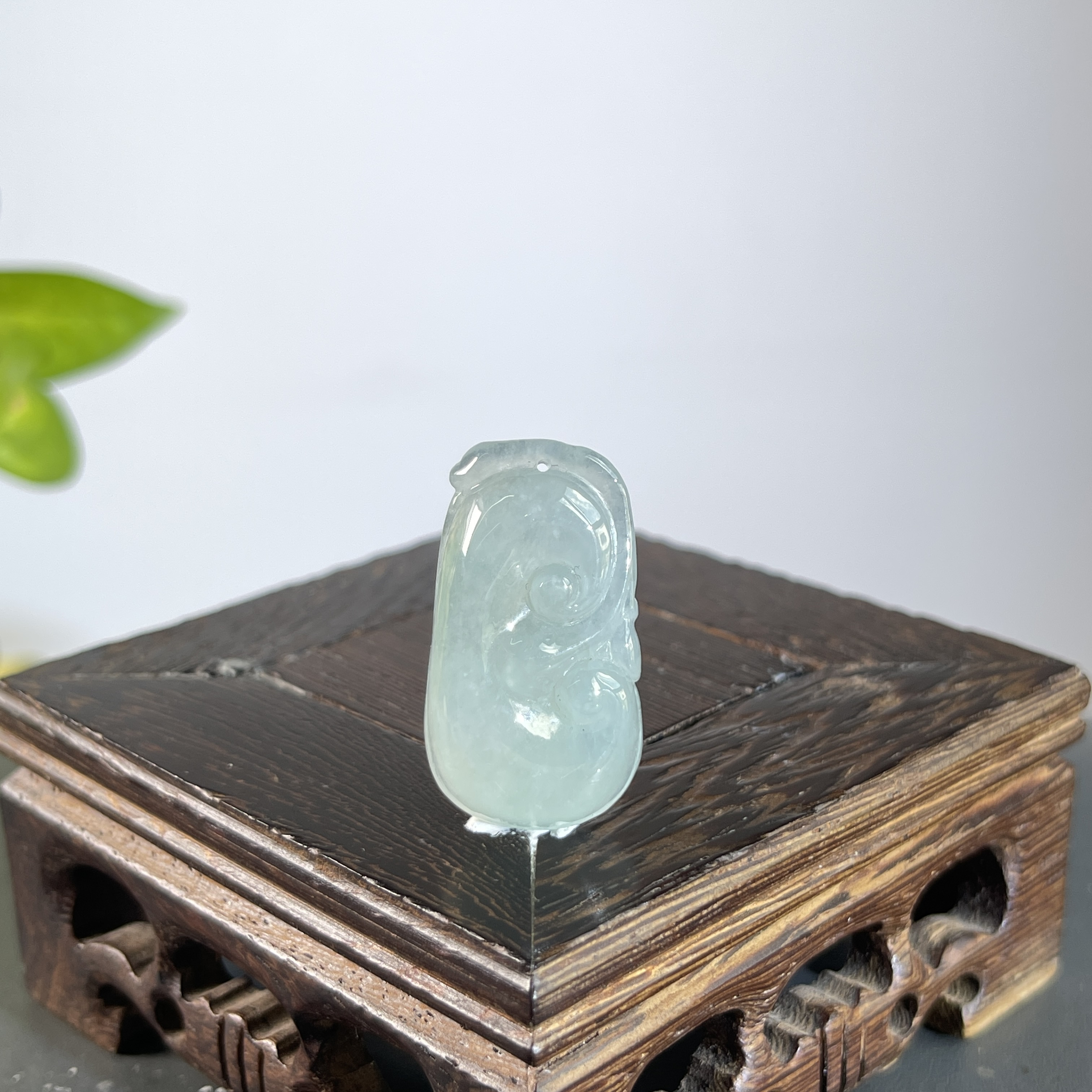 JXA12-42  天然缅甸A货翡翠 如意