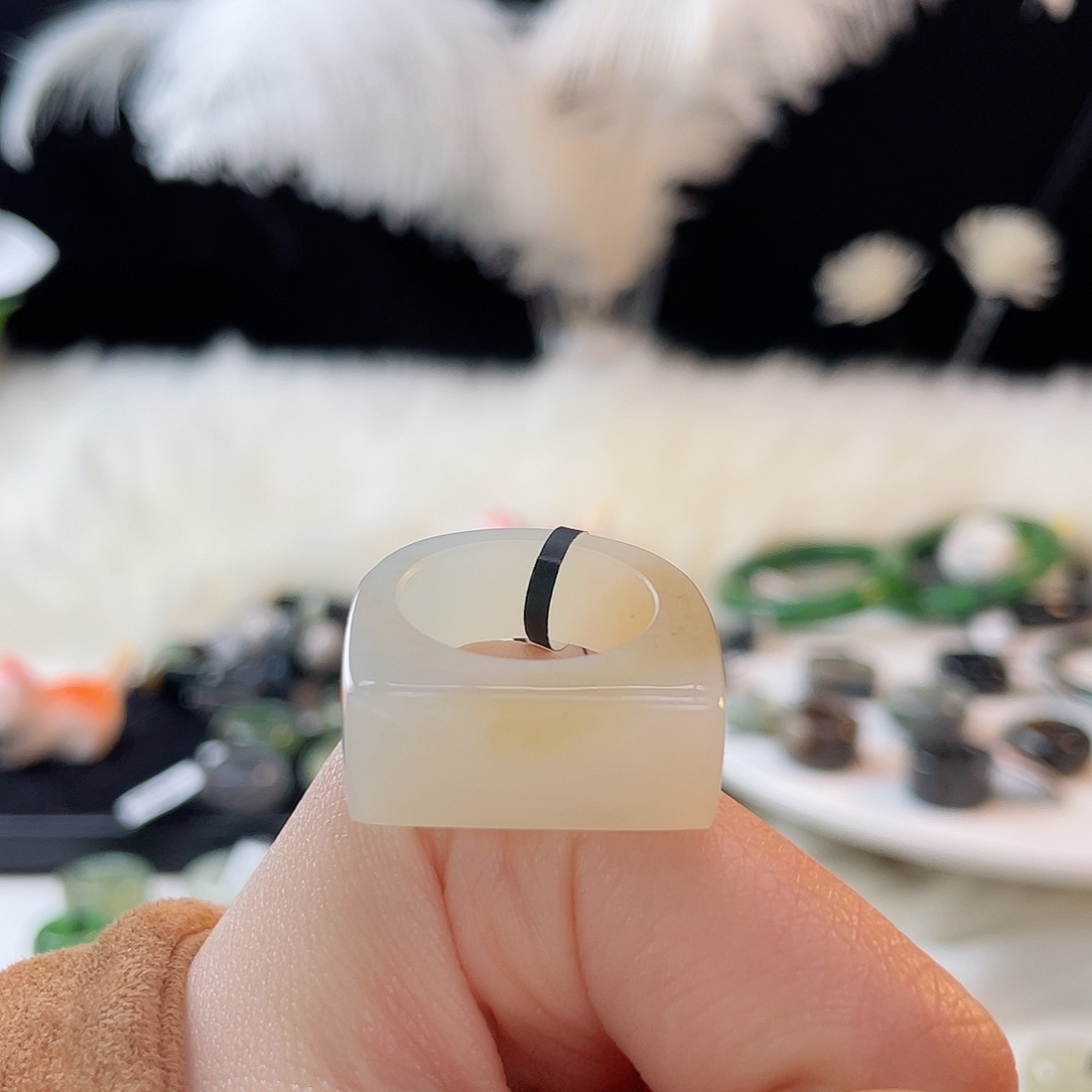 和田玉未镶嵌戒指k91 糖白马鞍18.5mm