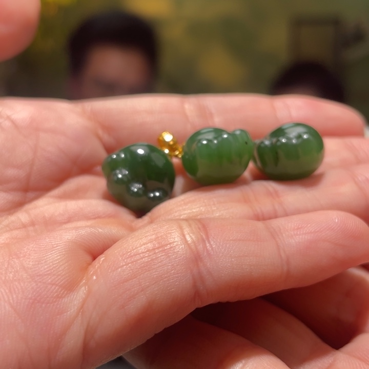 和田玉未镶嵌颈饰多样性发货，发其一