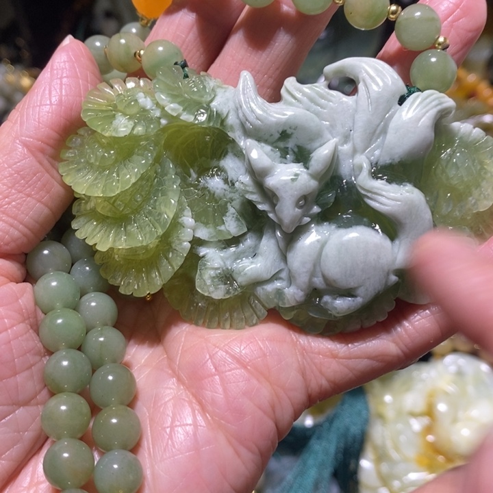 岫玉岫玉吊坠未镶嵌