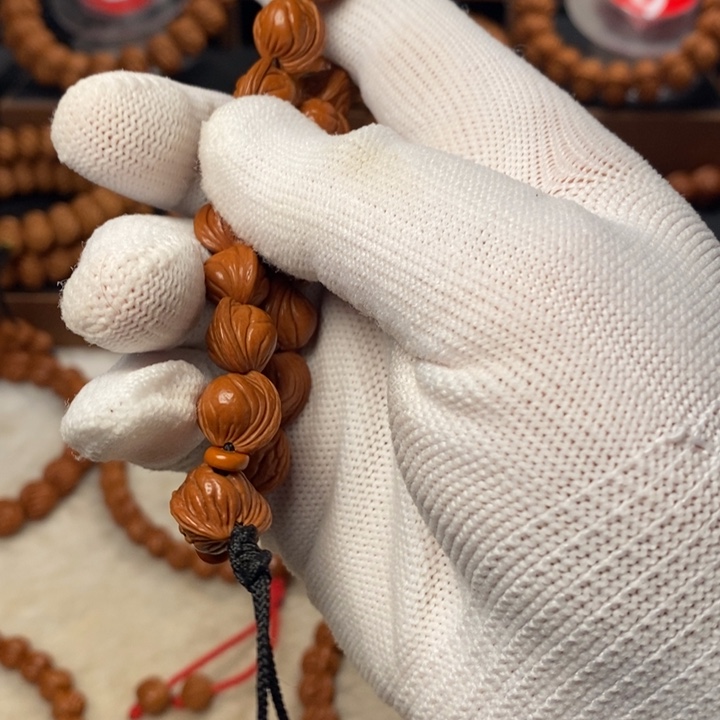 桃核吊坠秦岭龙纹桃核