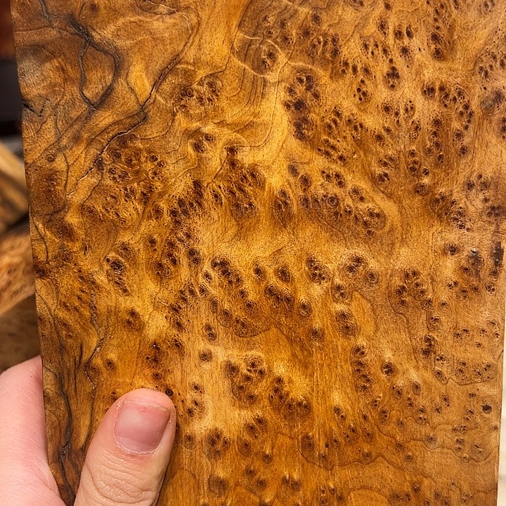回***.端景台紫檀木类檀香
