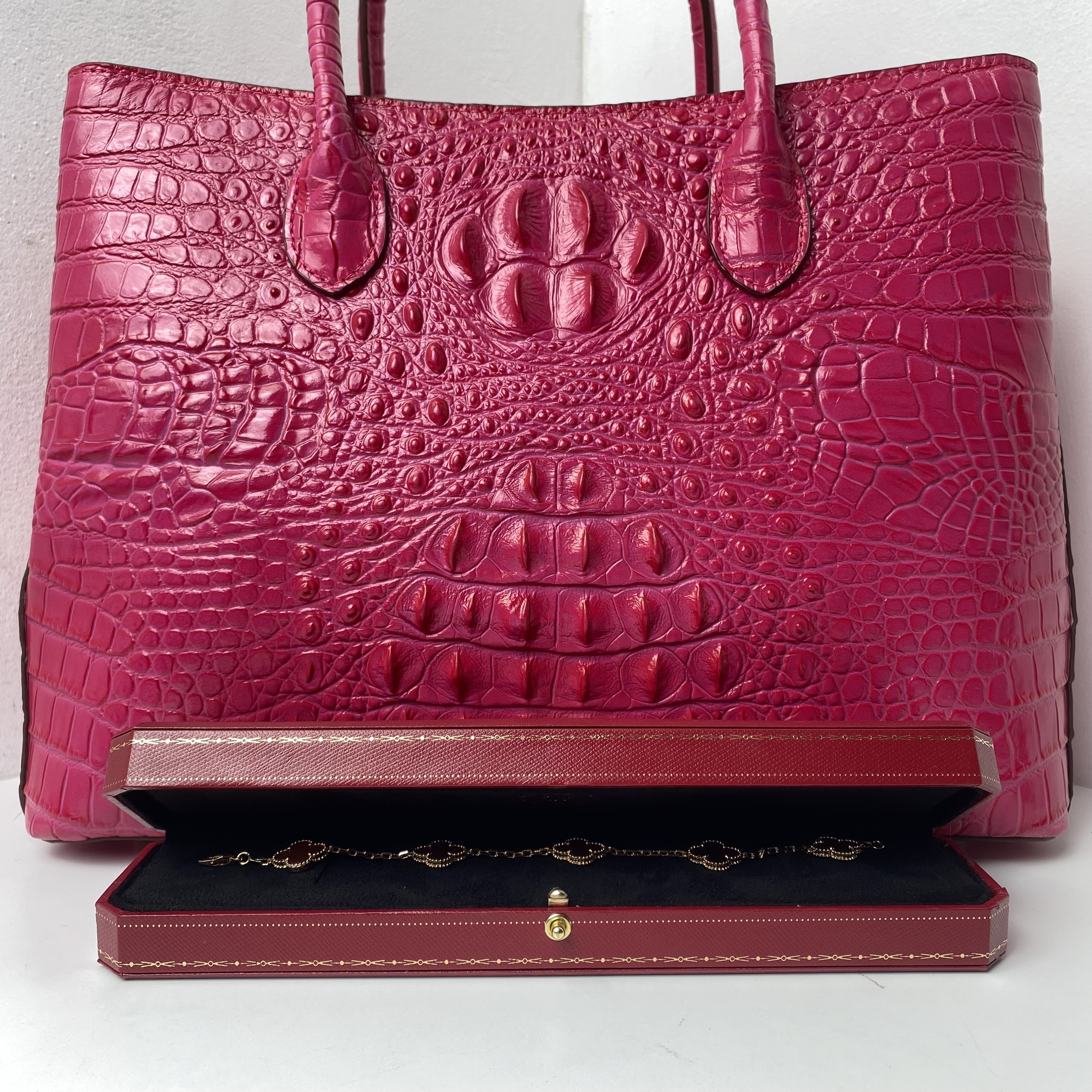 1262【LIANBANGH.K】 时尚优雅女款手链