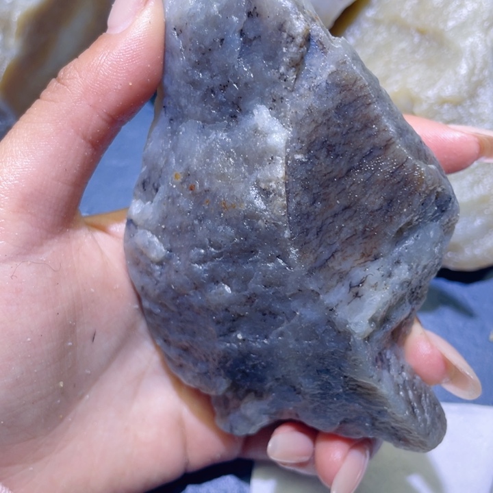 和田玉未镶嵌珠宝半成品