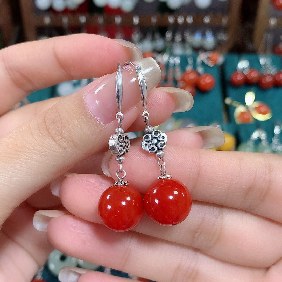 玛瑙/玉髓耳饰银S925镶嵌天然红玛瑙12mm左右（锦红）